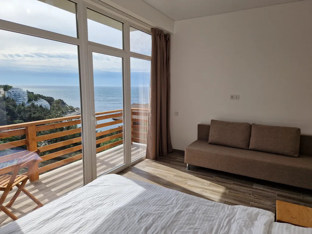 Квартира Комната — аренда посуточно в Береговое (Ялта)