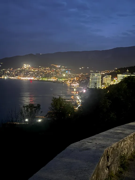 Квартира в 3 минутах от пляжа изумрудный