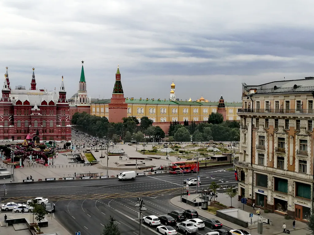 Квартира с видом на Кремль