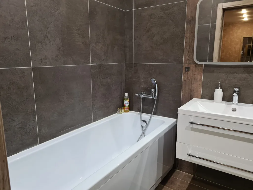 Дизайнерская квартира в 3 минутах от метро Студенческая