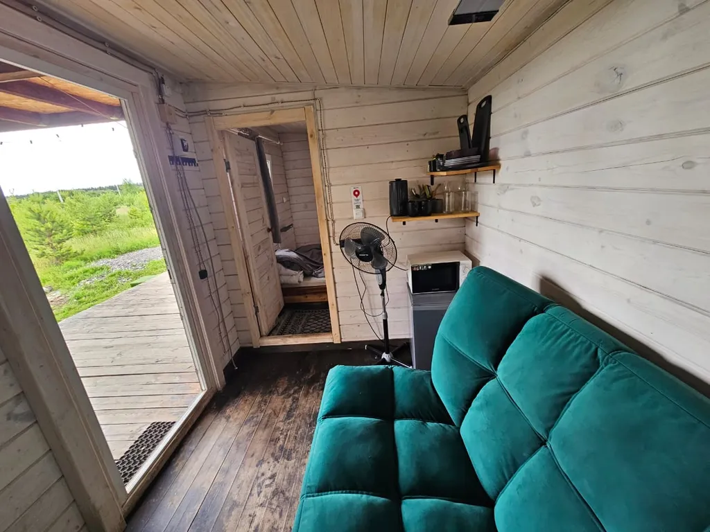 Прямоугольный дом с баней и чаном