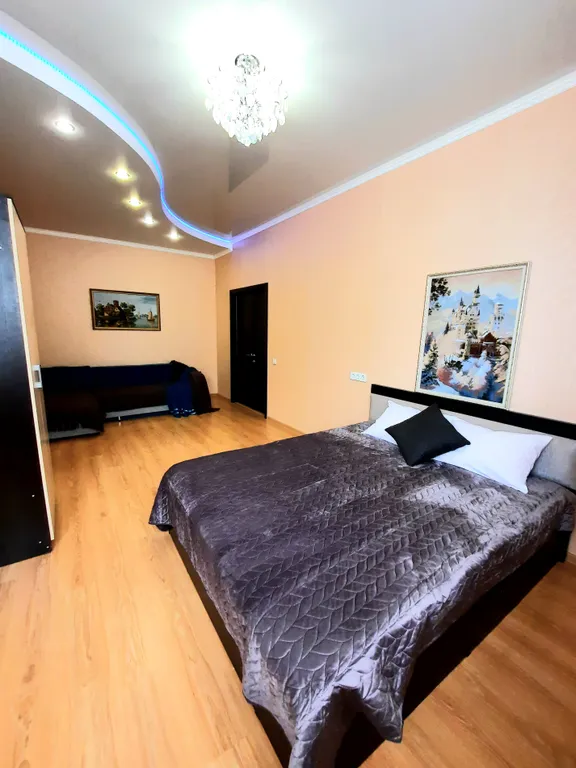 2-х комнатна квартира с изол. комнатами в самом центре ул Дзержинского — аренда посуточно в Саратов