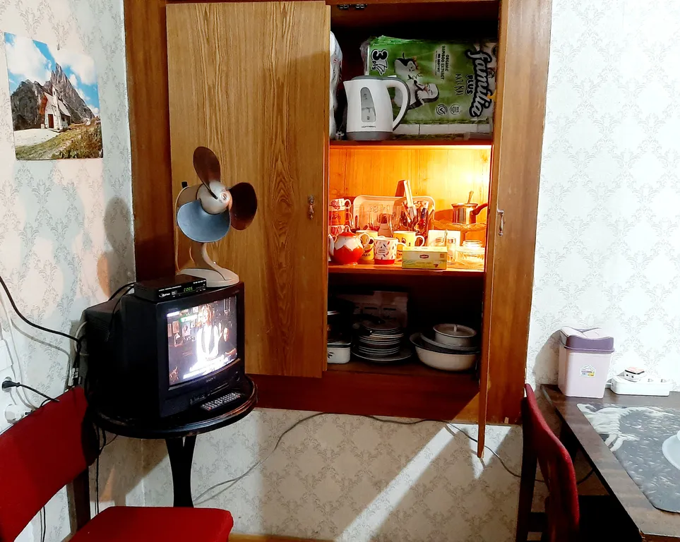 Комната в солнечной квартире в Старом Тбилиси