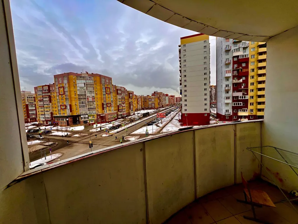 Квартира 1-комнатные апартаменты, ТЦ Кристалл, Солнечный, Рынок Михайловский — Тюмень