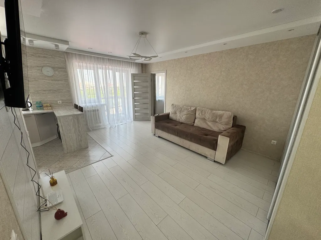 2-комнатная квартира на набережной