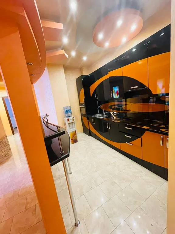 Трехкомнатная шикарная квартира в центре