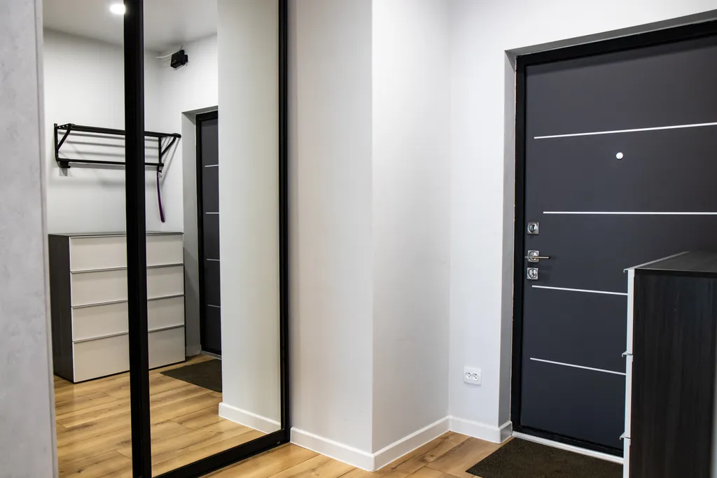 Квартира с панорамными окнами в центре Ижевска