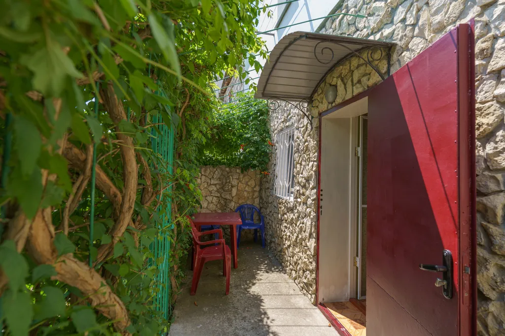 Апартаменты для семьи, 4 спальных места, кухня, санузел разд. внутри