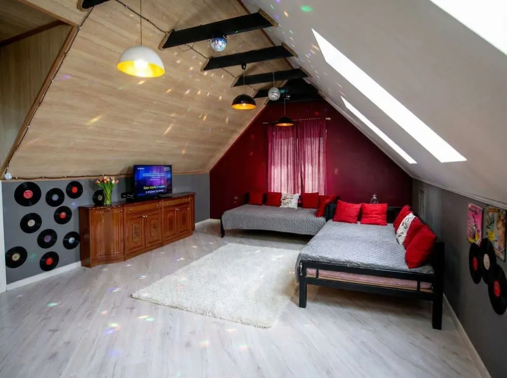 Культовый коттедж LoftCherdak, баня, чан, танцпол с пеной