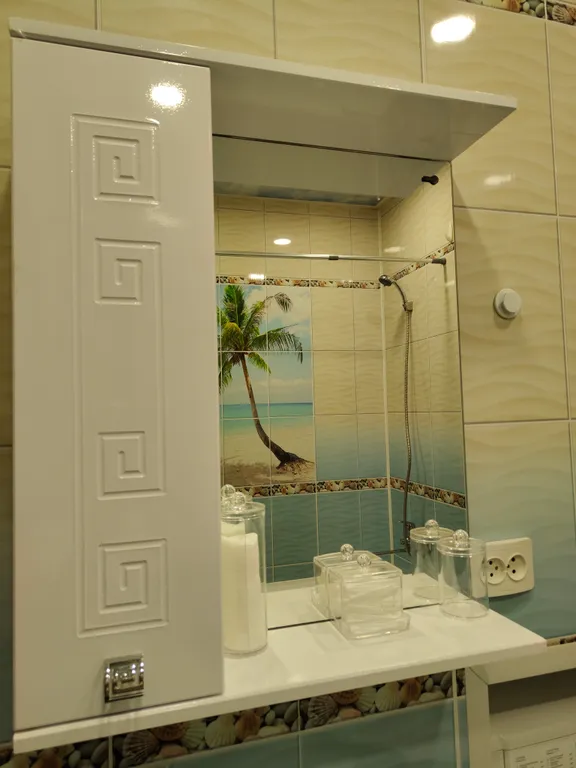 Двуxкoмнатная квартиpа Сандал комфорт класса в центре города