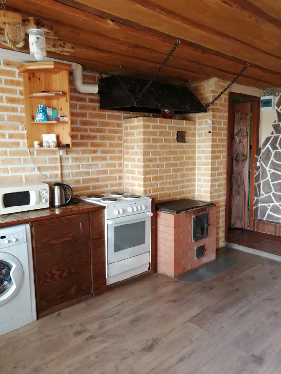 Дом на самом берегу Ладоги