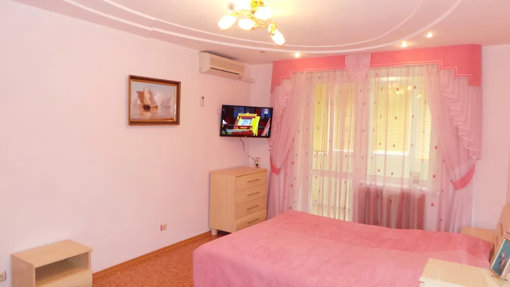 2-комнатная Квартира — аренда посуточно в Партенит