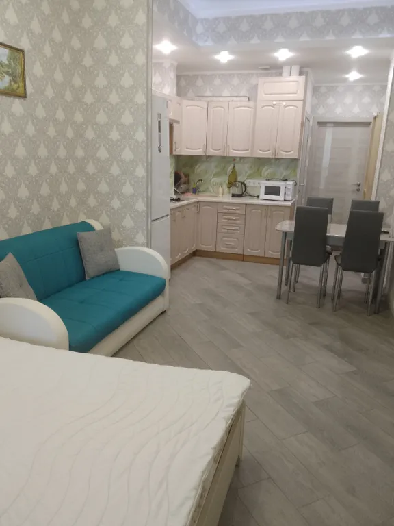 Квартира Квартира Большая уютная студия с терассой — Геленджик