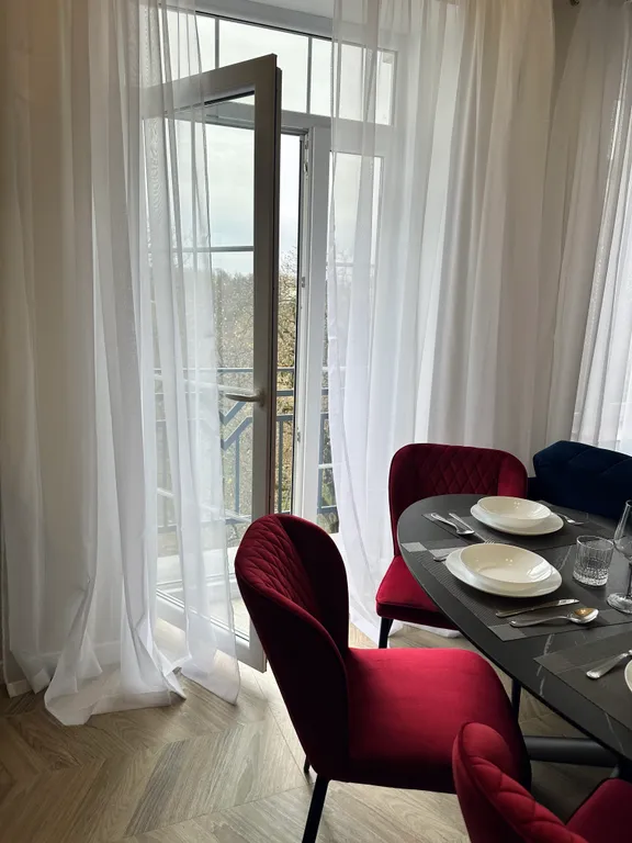 Дизайнерский апартамент в 2-уровнях в 5 минутах от моря