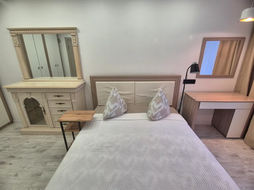 Квартира рядом с цирком