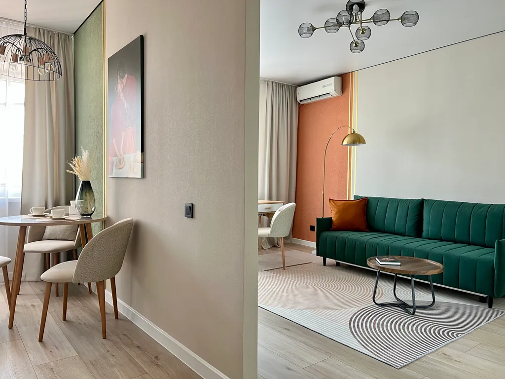 South City Двухкомнатная квартира в центре