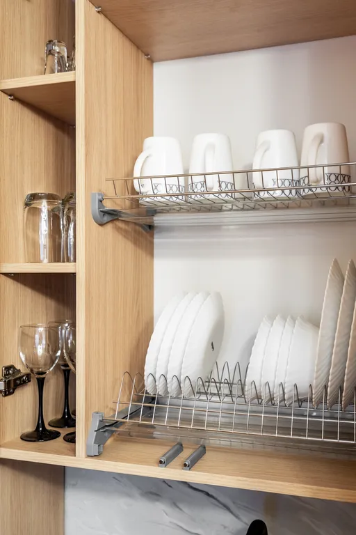 Солнечная 1-комнатная квартира на набережной Днепра