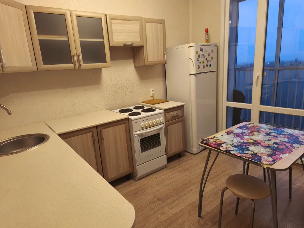 Уютная квартира с панорамным видом — аренда посуточно в Воронеж