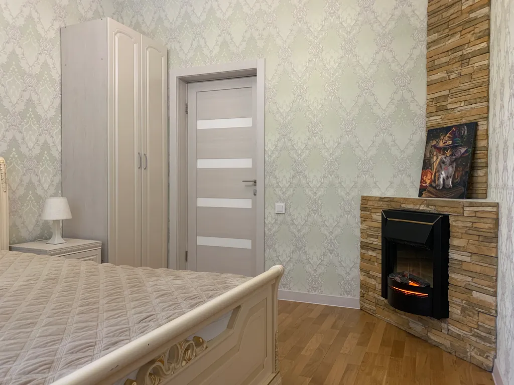 Трехкомнатная квартира посуточно в Тюмени