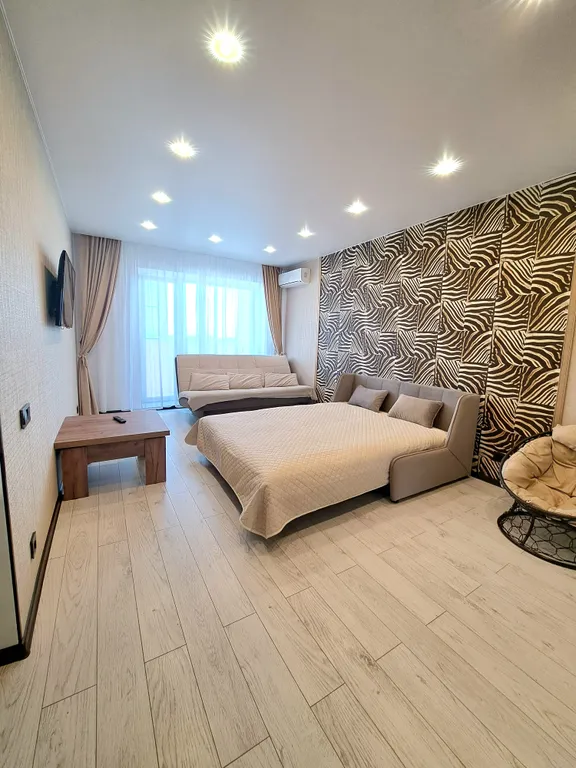 Уютная квартира с видом на город — аренда посуточно в Волжский