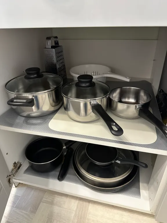 Светлая квартира в Центральном районе рядом с ЦИВС и Ареной