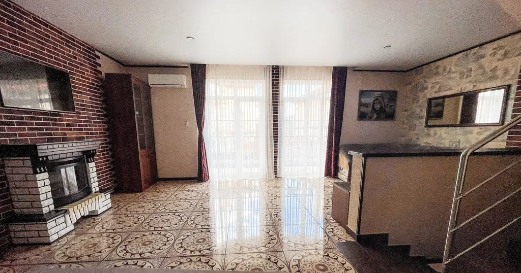 Современный коттедж Кедровая