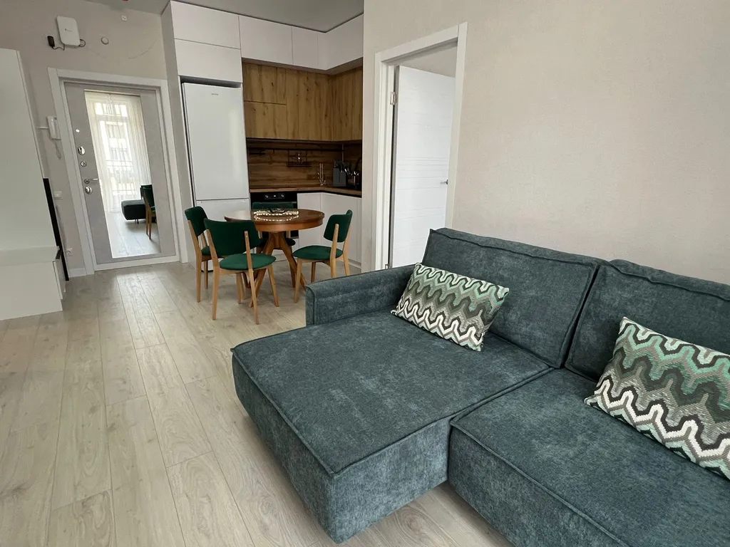 355 Евротри люкс на 6 человек с бассейнами