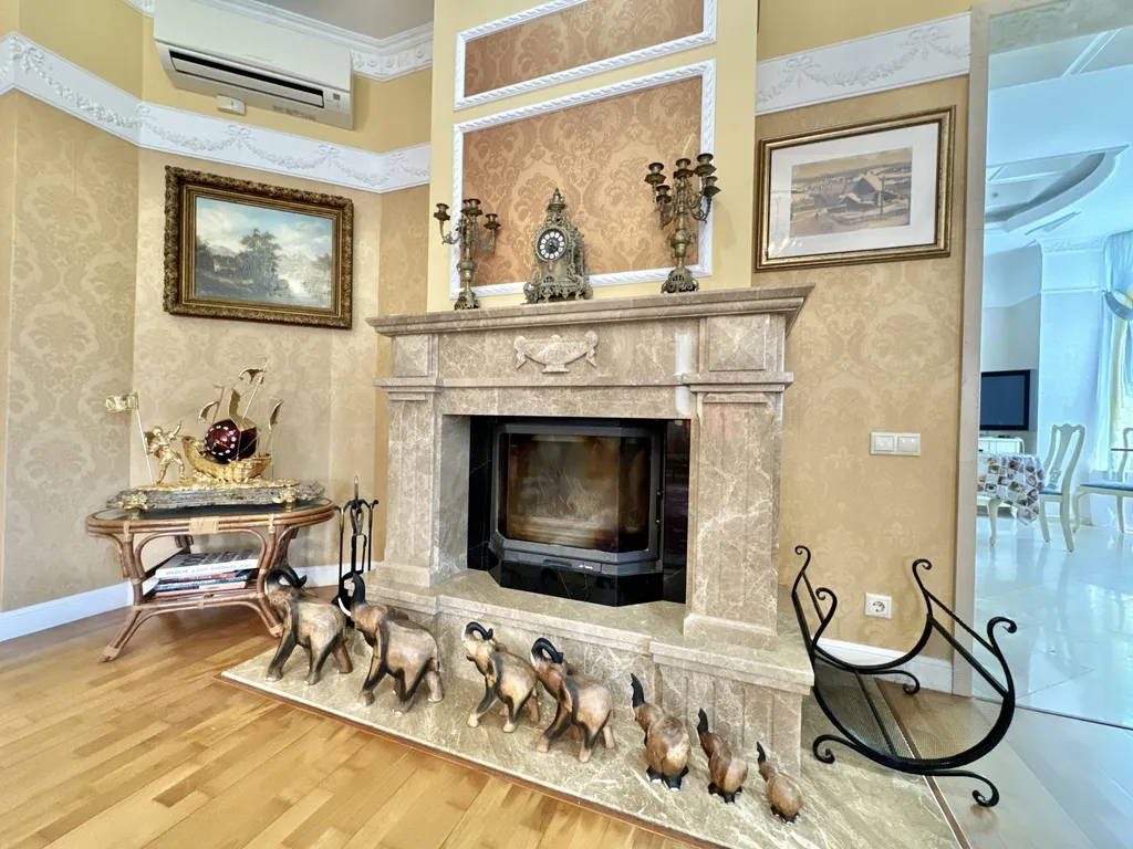 Шикарный дом в заповедной зоне в Ялте