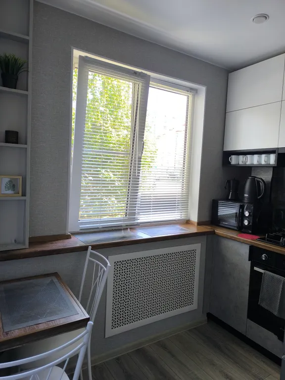 Современная квартира недалеко от центра