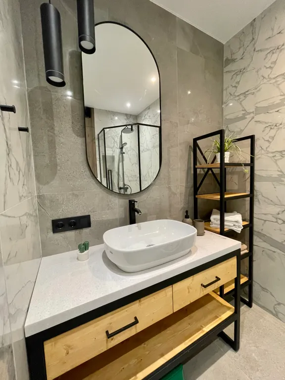 4-х комнатные апартаменты рядом с ТРК Планета