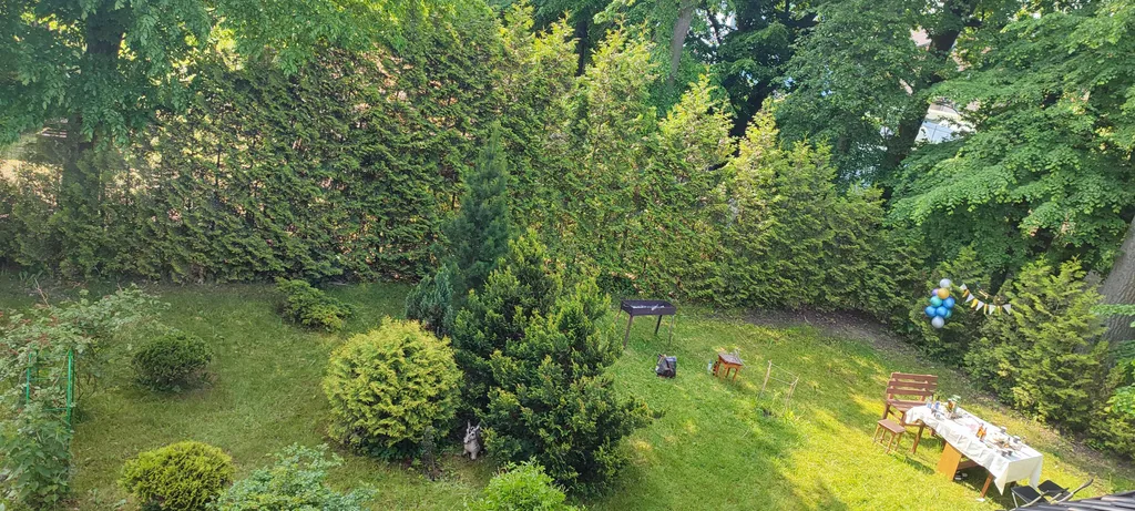 Весь первый уютный этаж с видом на природу