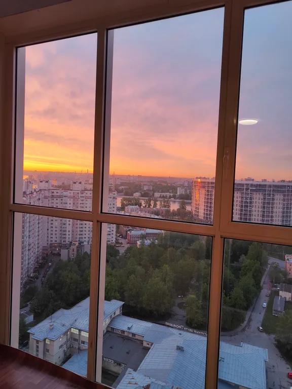Квартира Квартира Уютная евродвушка с прекрасным видом на Неву — Санкт-Петербург
