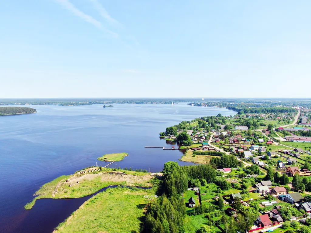 На берегу Волги River Houses