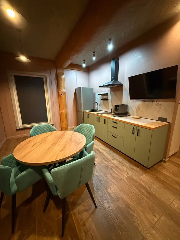 Коттедж Домик KEDRA в Шерегеше с видом на лес и горы — аренда посуточно в Шерегеш