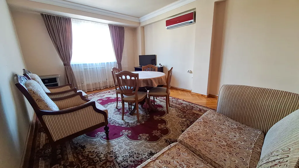 Море через дорогу