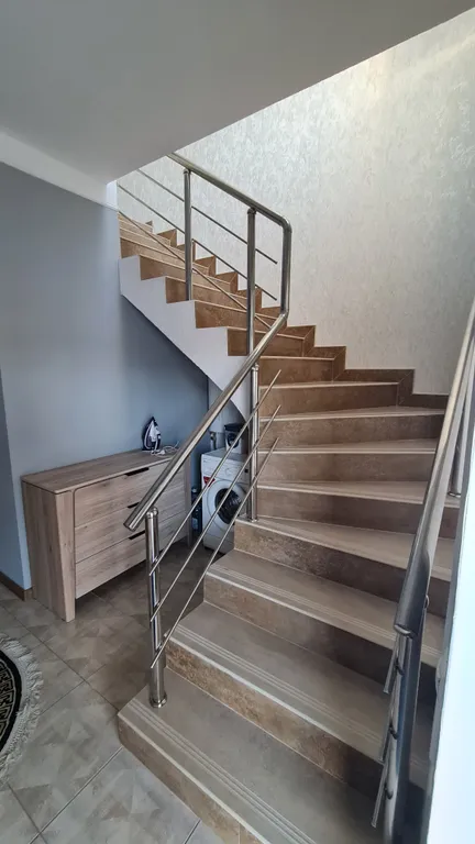 Дом у берега моря