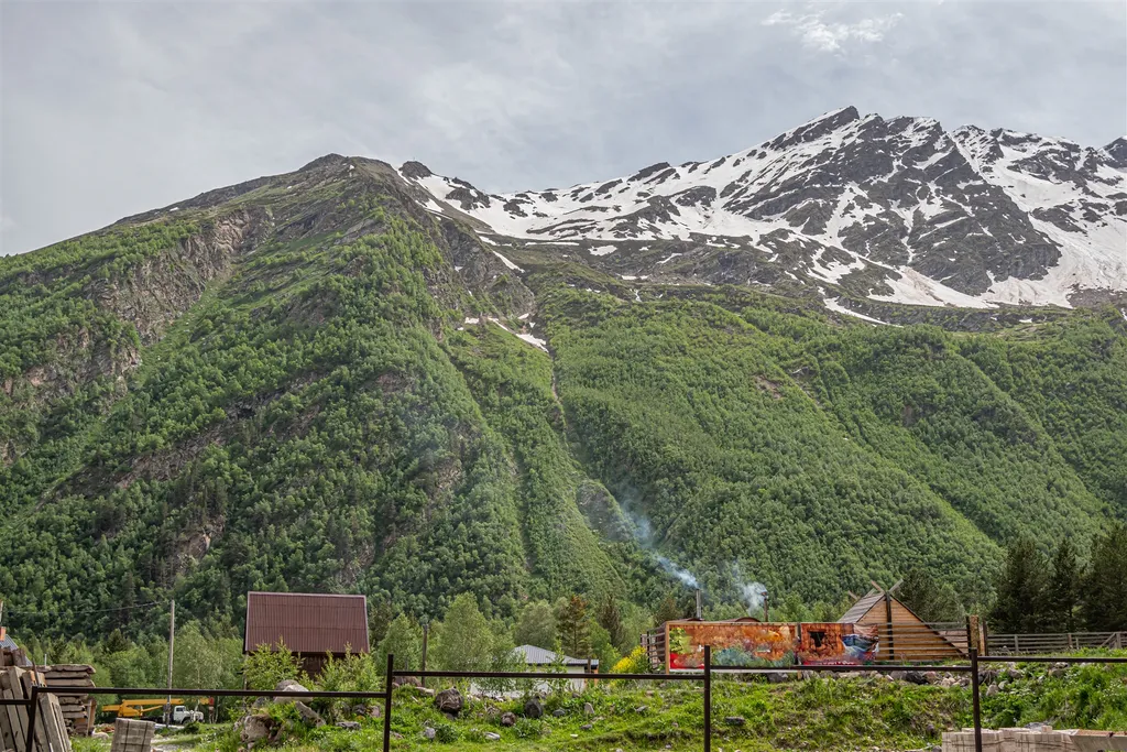 Коттедж с мангалом