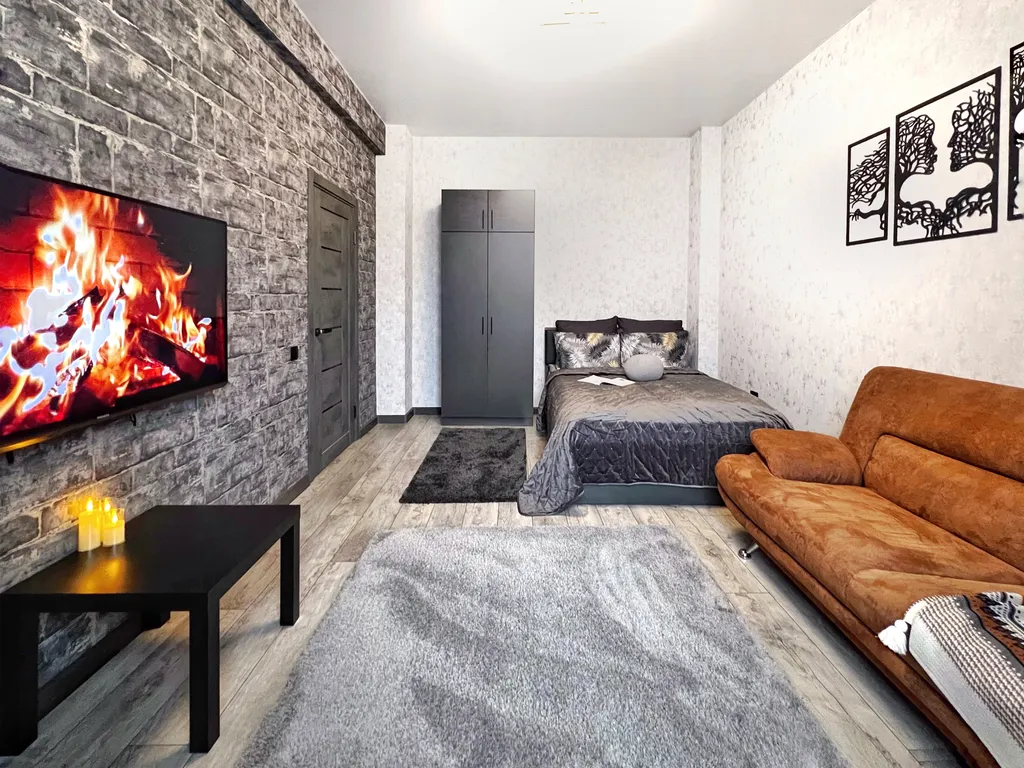 Квартира Kраcивaя тёплaя кваpтирa в центрe на развязке к Главным Заводам города — аренда посуточно в Нижний Тагил