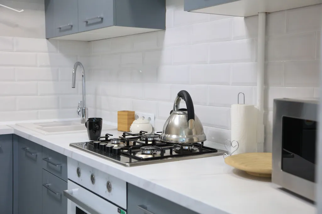 2-комнатная возле ТЦ Корона