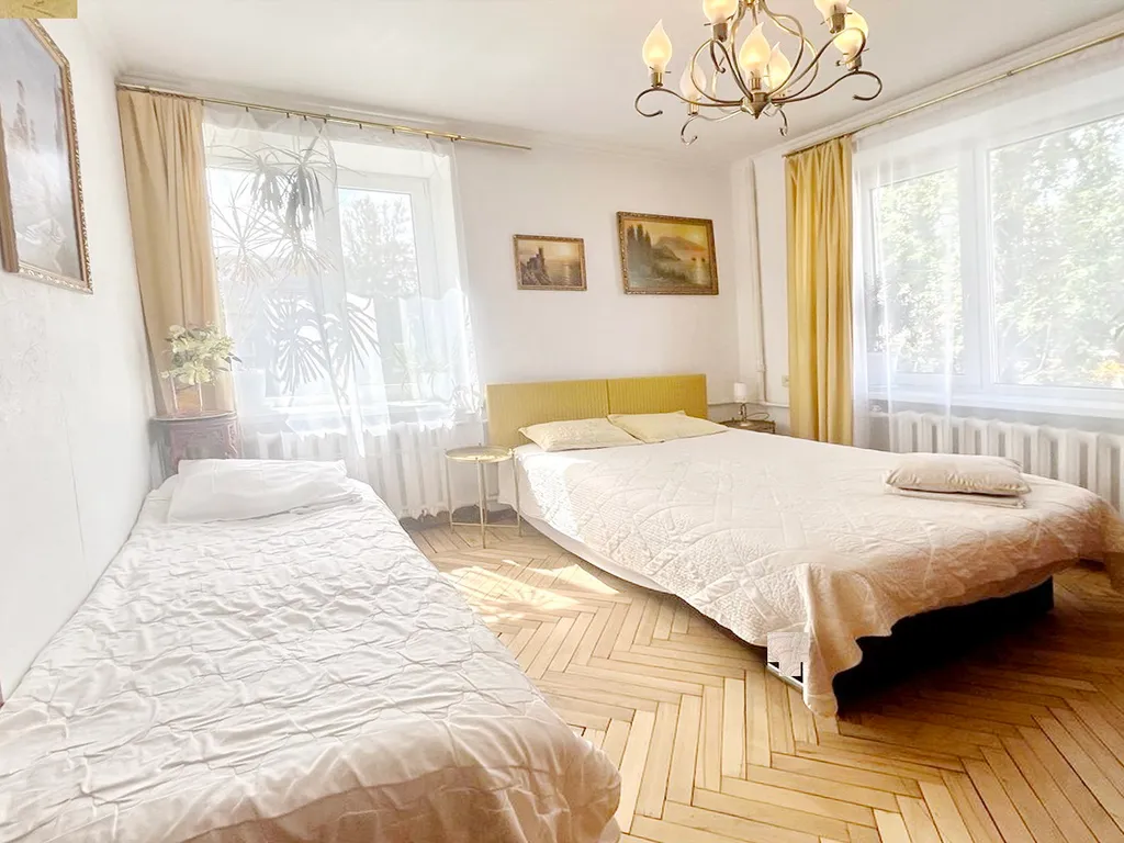Cream rentspb apartment near metro Елизаровская