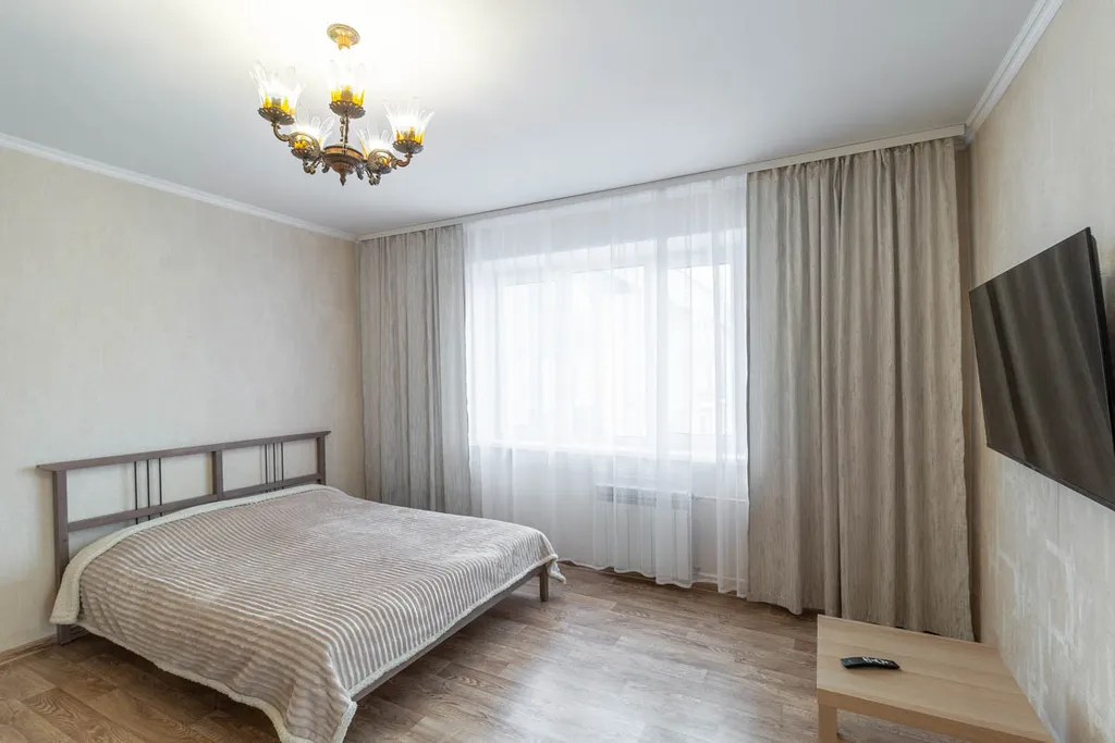 Просторная квартира в центре города — аренда посуточно в Омск