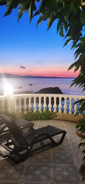 Гостевой номер с видом на море двухкомнатный