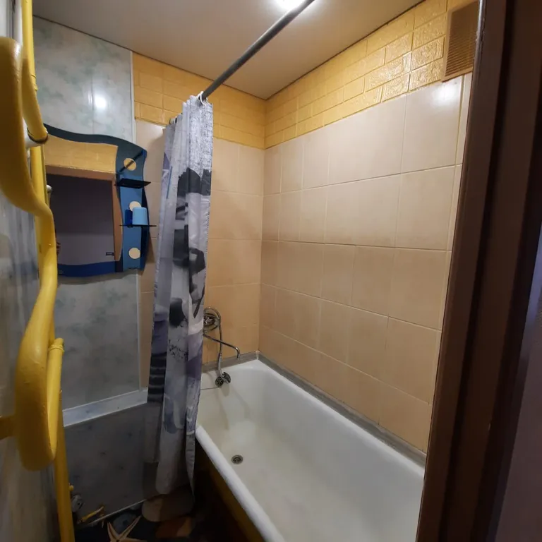 Квартира с мебелью и бытовой техникой в самом центре города