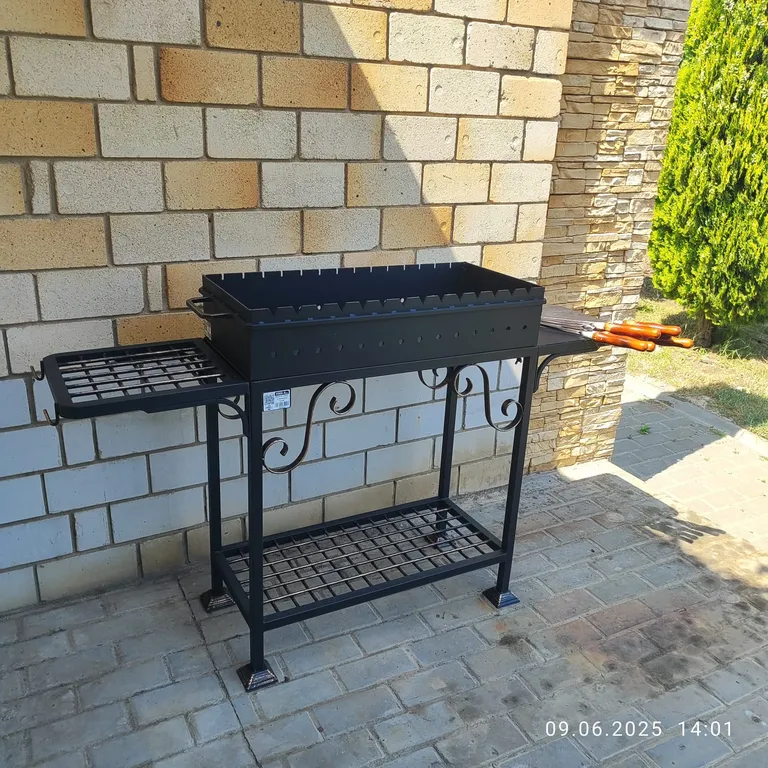 8. Четырехместный номер с тремя кроватями. Мансарда