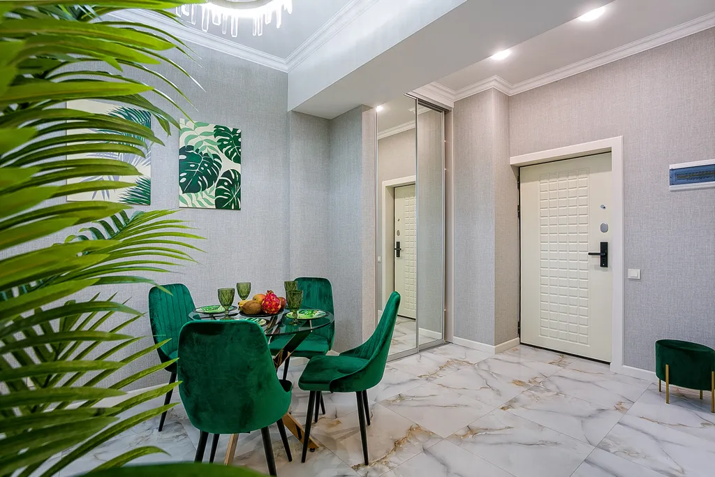 Апартамент Тропики с балконом и террасой у самого моря