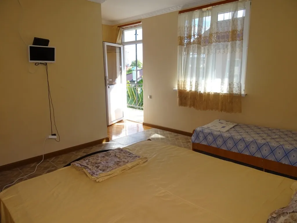 Квартира Комната — Гагра