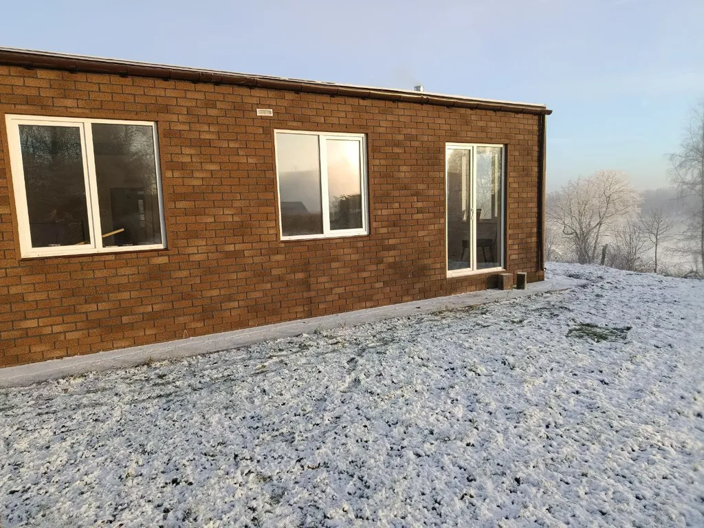 Коттедж Уютный коттедж в 150 метрах от входа на горнолыжный курорт — Манушкино