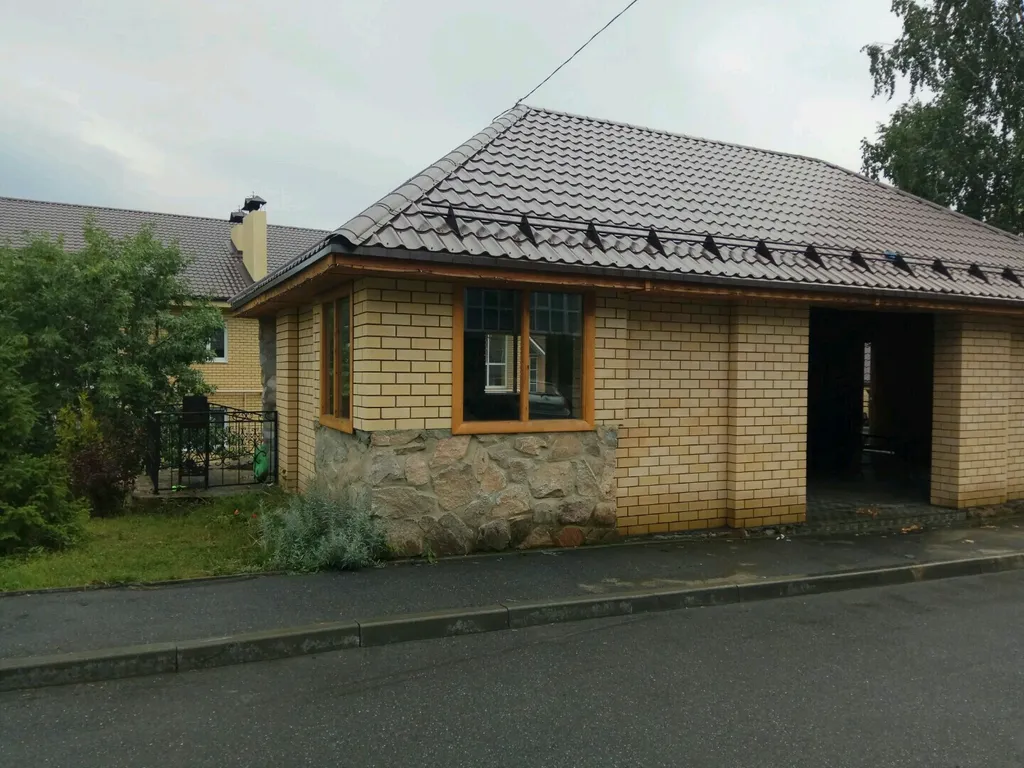 Двухуровневая квартира между двух озер