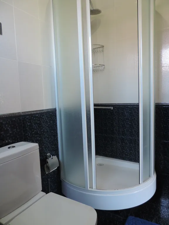 Дом возле Кипарисового озера