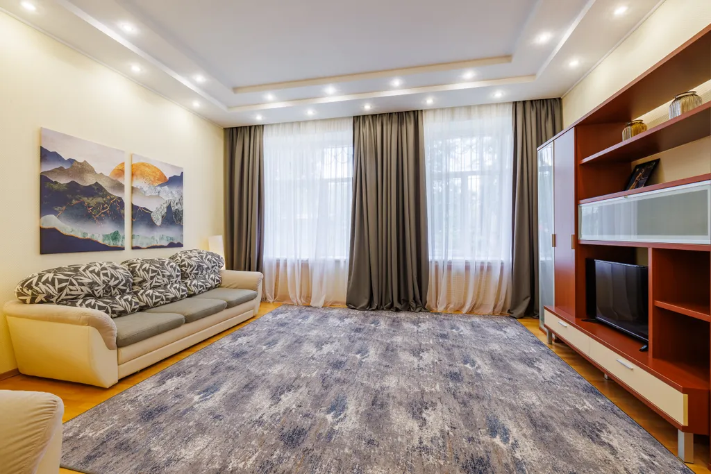 Уникальная квартира с отдельным входом в центре